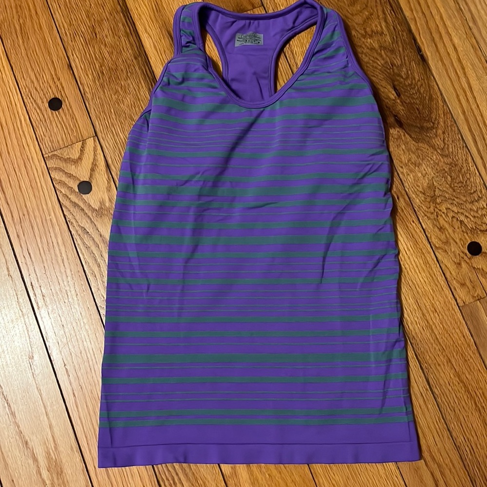 Athleta, size M, athletic top